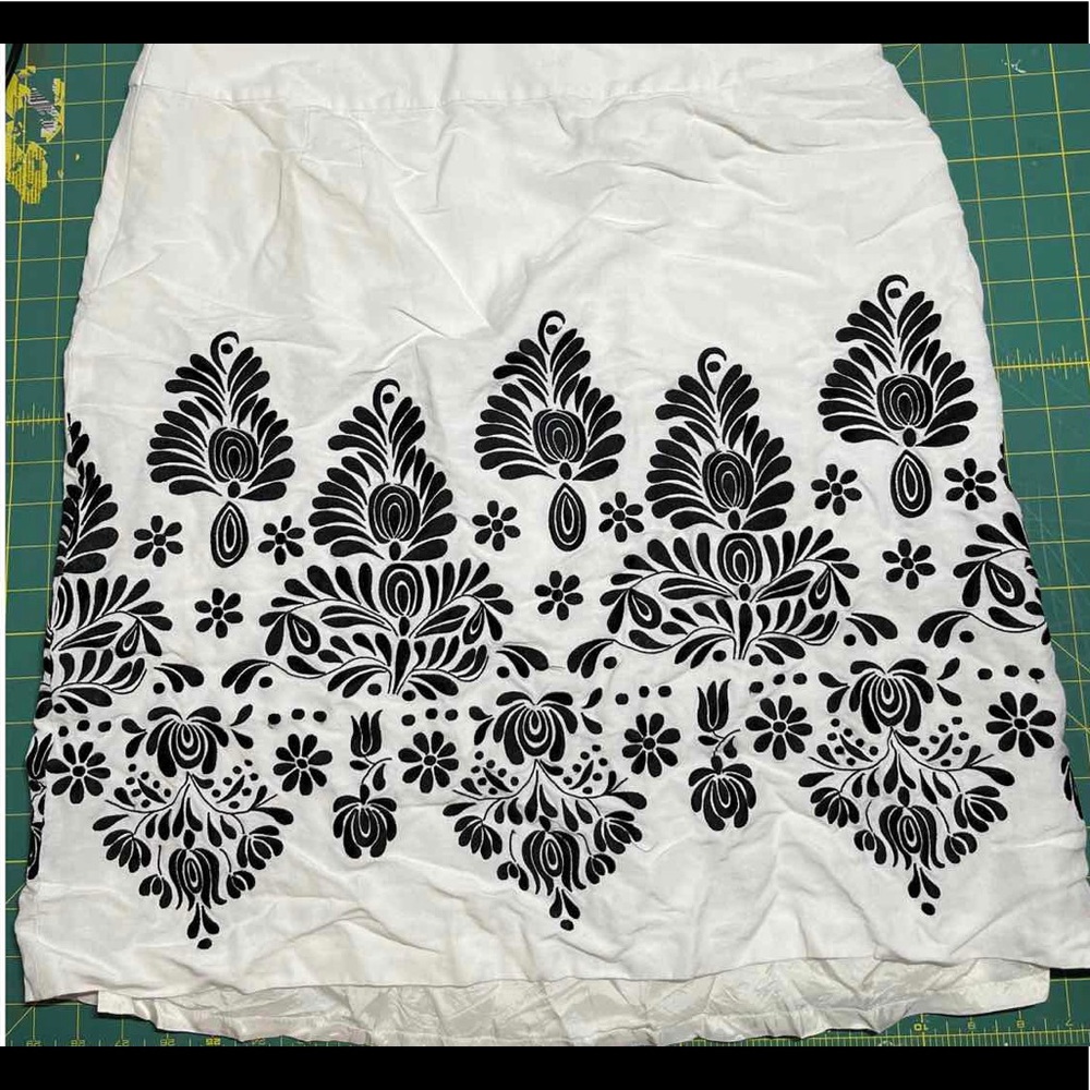 loft black and white skirt